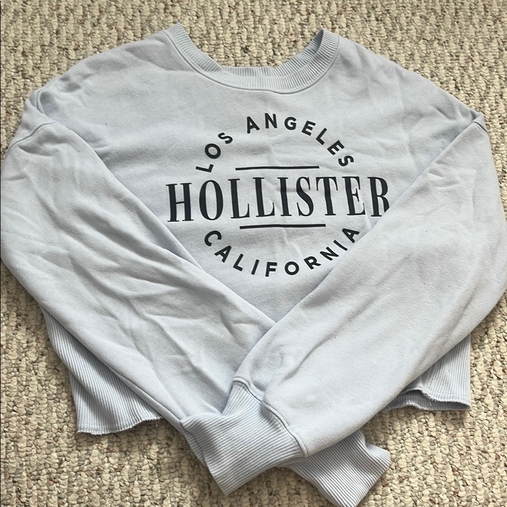 Hollister Gray Crew Neck Sweater Soft Casual Texture - no refund / return